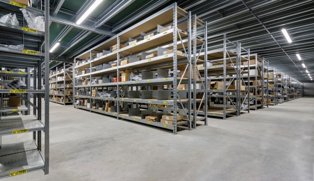 Long span shelving